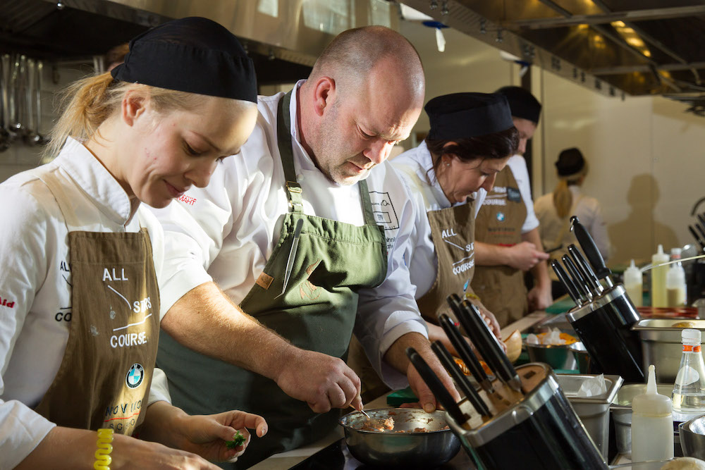 Кулинарная школа Novikov School проводит конкурс