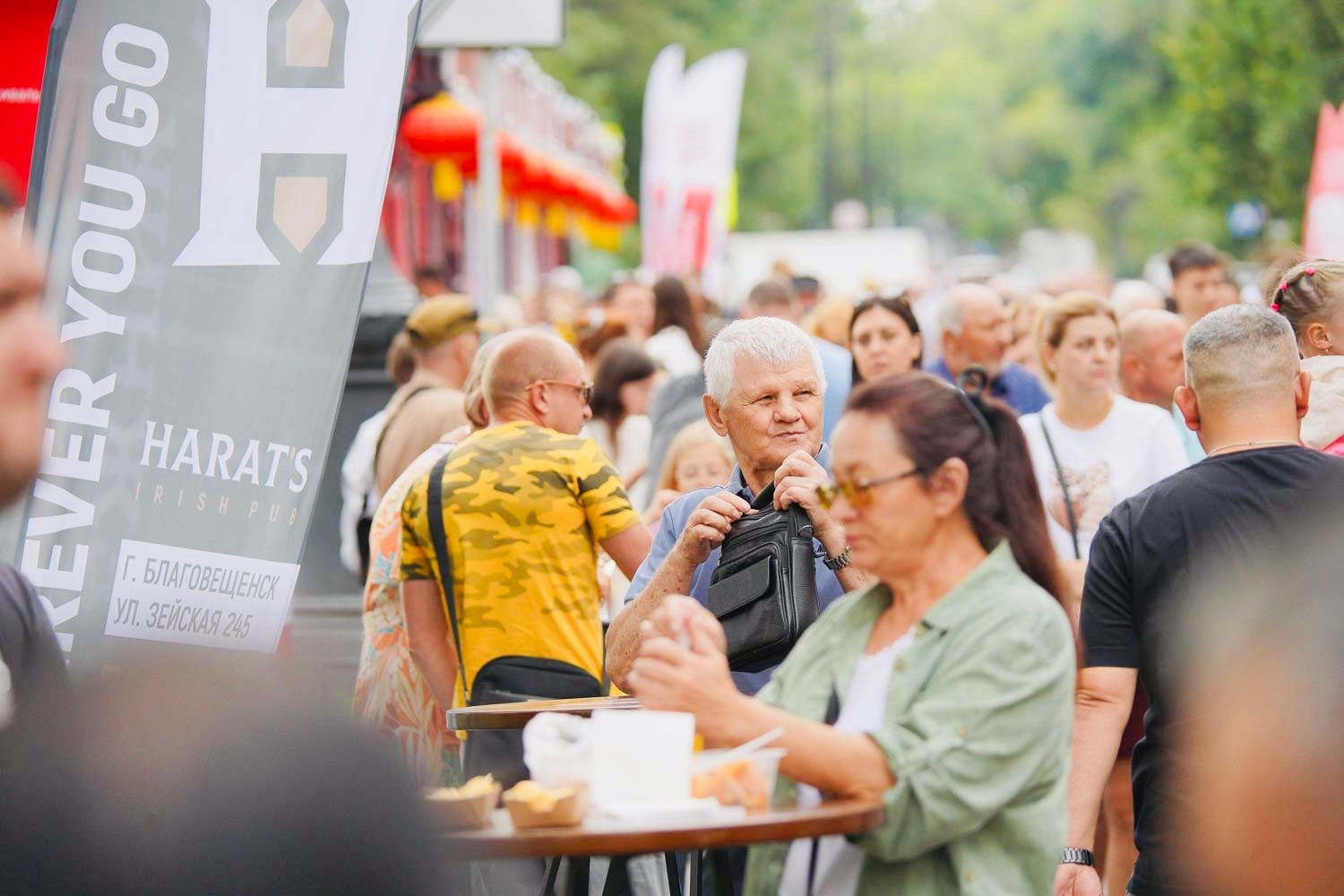 Российско-китайский гастрофестиваль «Берега вкуса» в Благовещенске продолжается: тренды бизнеса, гастрономические впечатления и мировой рекорд Российско-китайский гастрофестиваль «Берега вкуса» в Благовещенске продолжается: тренды бизнеса, гастрономические впечатления и мировой рекорд